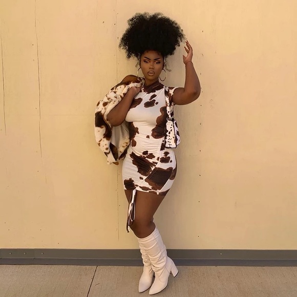 “Cowgirl” Side Drawstring Mini Dress. - Picture 4 of 7